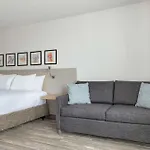 Hilton Garden Inn Denver Airport